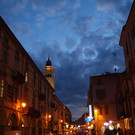 Via Roma e la Torre Civica, notturno