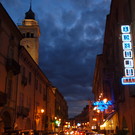 Via Roma e la Torre Civica, notturno