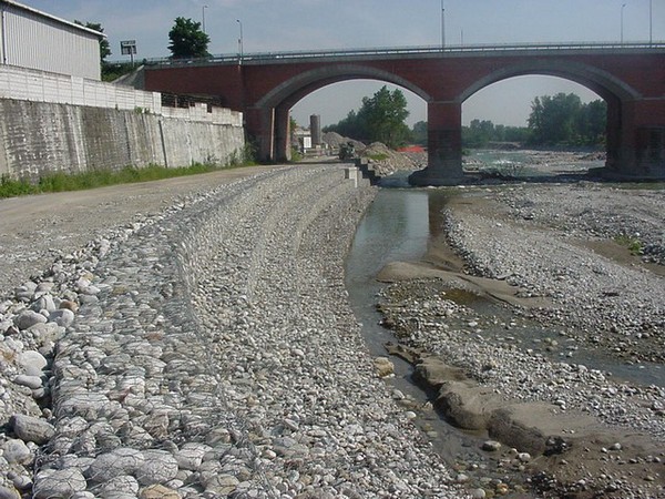 Gabbionata del Torrente Gesso - Località Stella
