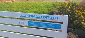 Cuneo la prima panchina bianca in ricordo delle vittime della strada