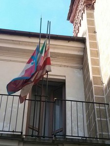 Bandiere a mezz'asta per Palmira
