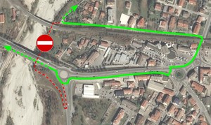 Tratto di pista chiuso e percorso alternativo