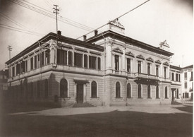 L’edificio dell’ex catasto nel 1905
