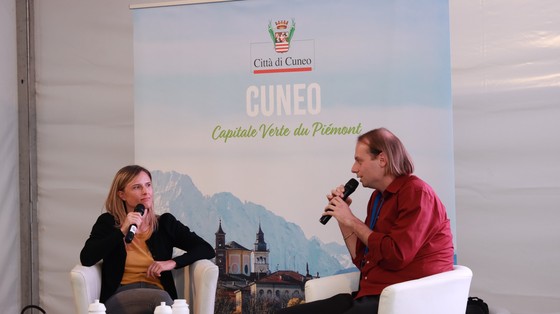 UNA DONNA E UNA BICICLETTA: STORIA DI ELENA MARTINELLO (E NON SOLO)