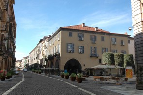immagine della "nuova" via Roma, altezza Municipio