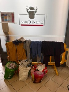 Un'immagine della merce sequestrata