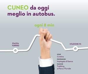Locandina “Cuneo da oggi meglio in autobus”