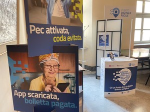 Il punto allestito all'Anagrafe