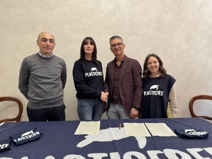 Firma protocollo d'intesa Plastic Free - 2