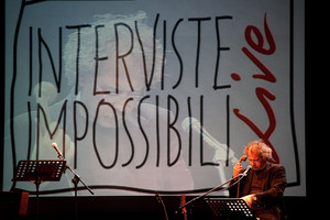 Gianmaria Testa durante l’edizione 2009 di Scrittorincittà