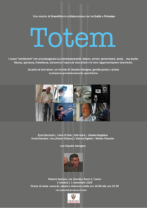 Mostra | Totem