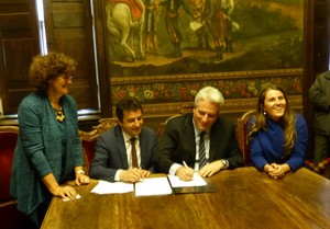 la firma del verbale di consegna
