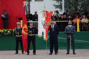 Il Gonfalone del Comune di Cuneo al Giuramento degli allievi del 94° corso della Scuola ispettori e sovrintendenti della Guardia di Finanza