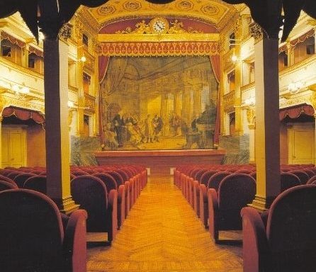A Teatro Con Il Fai