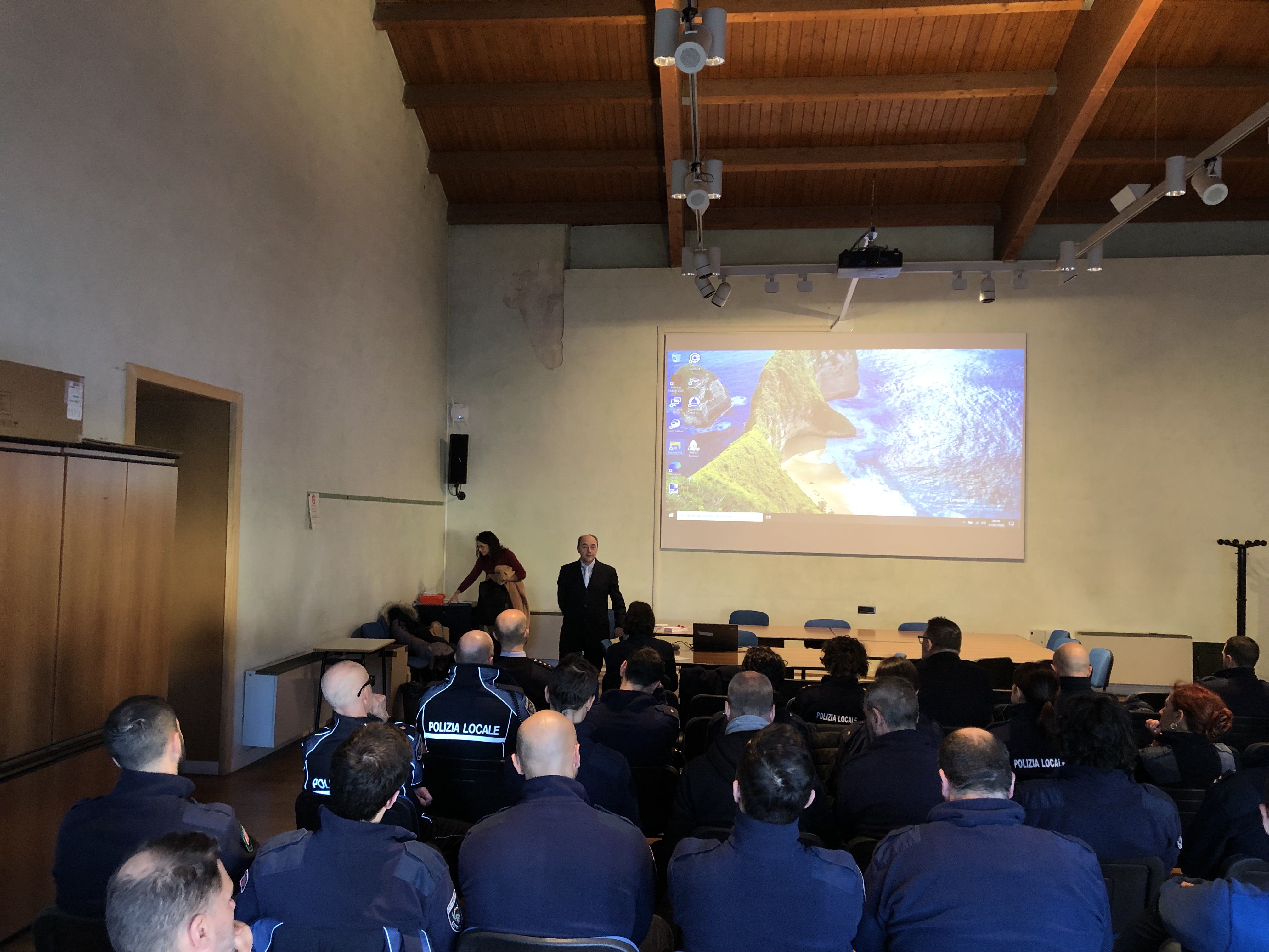 Per la Polizia Locale di Cuneo due giornate di formazione su violenza domestica e di genere